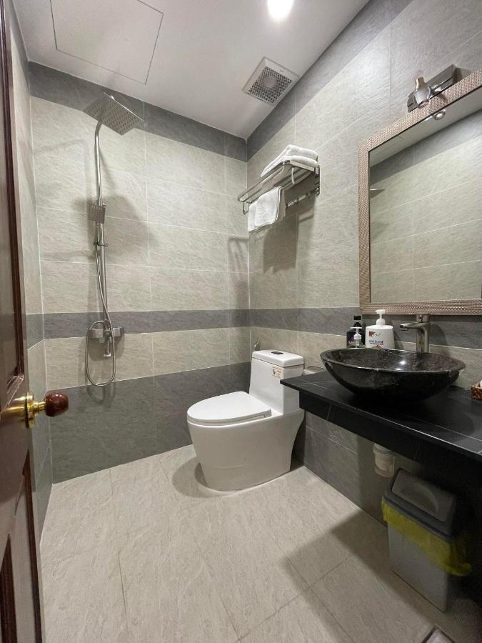 Y Linh Hotel Quy Nhon Exterior foto